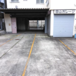 墨田区向島1-11-4 田山ガレージ