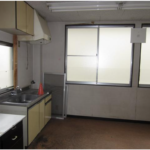 入間市上小谷田3-2-22 入間市上小谷田倉庫