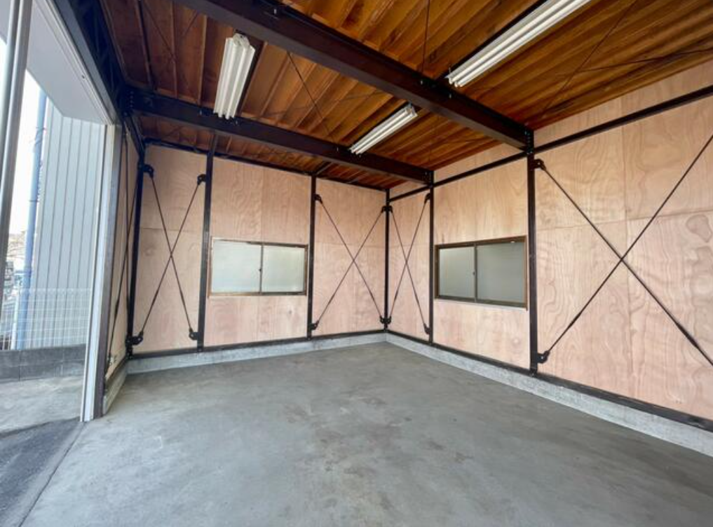 和光市白子4-8-9 西高島平貸倉庫