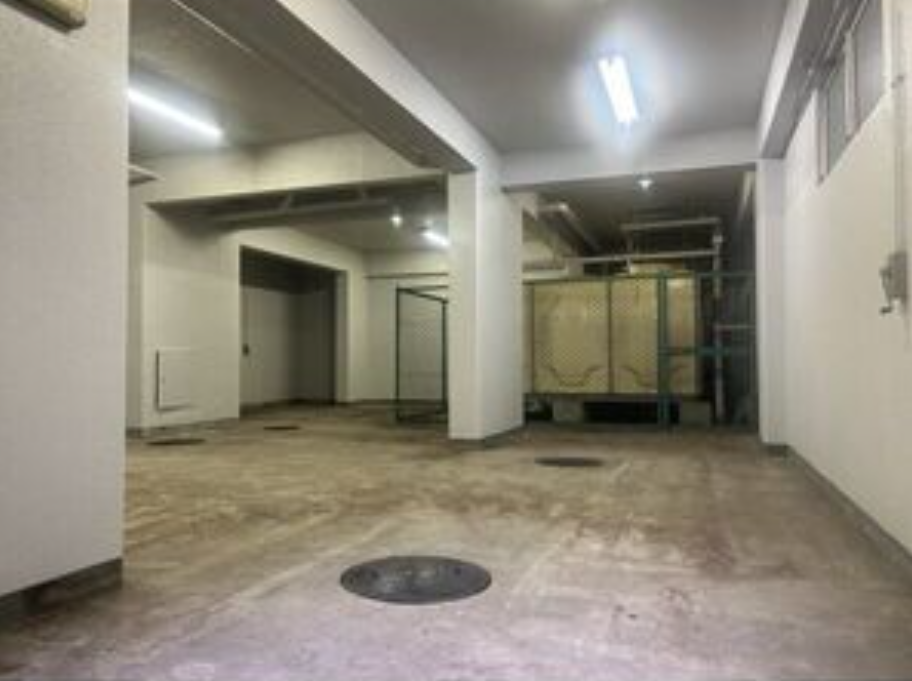 横浜市南区新川町5-29-2 新井ビル104