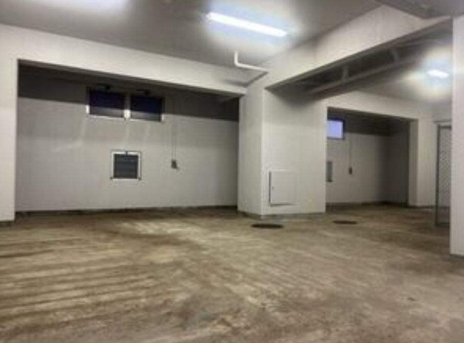 横浜市南区新川町5-29-2 新井ビル104