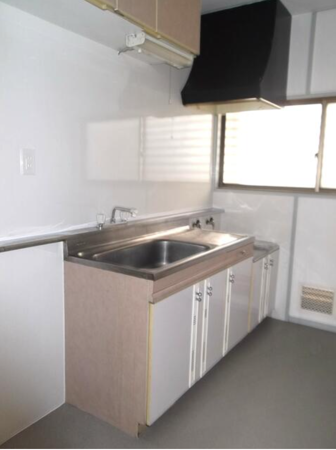 市川市新浜1-21-23 中村テラスハウス