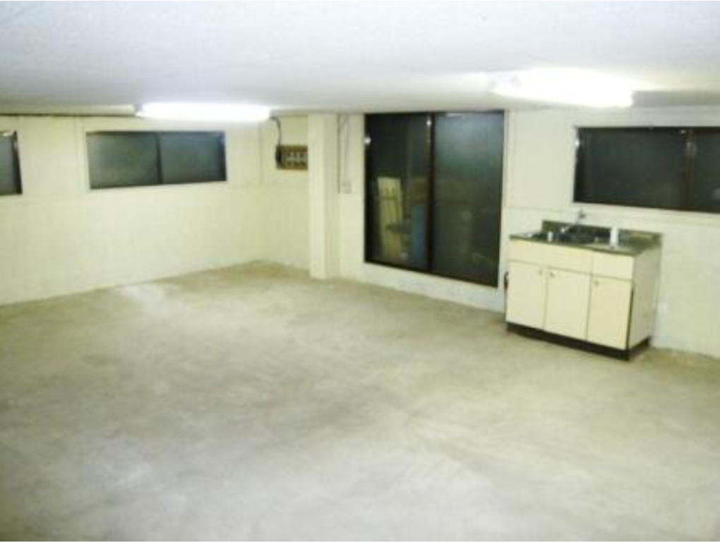 練馬区錦1-33-4 ベアービレッジ