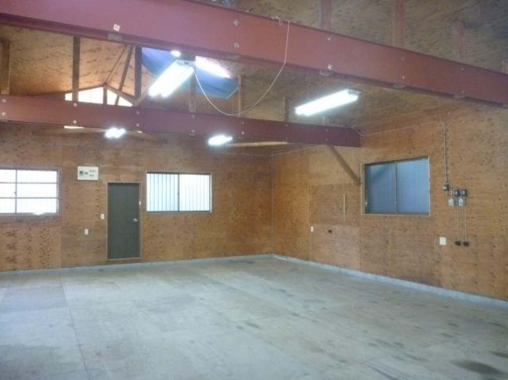 四街道市大日835-10 四街道貸倉庫