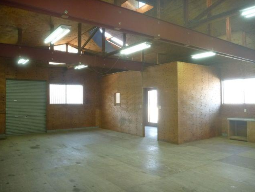 四街道市大日835-10 四街道貸倉庫