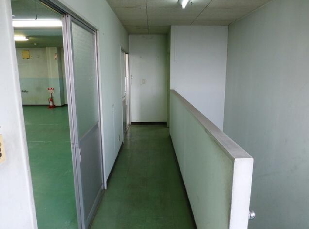 入間市大字狭山ケ原98-2 武蔵藤沢貸倉庫