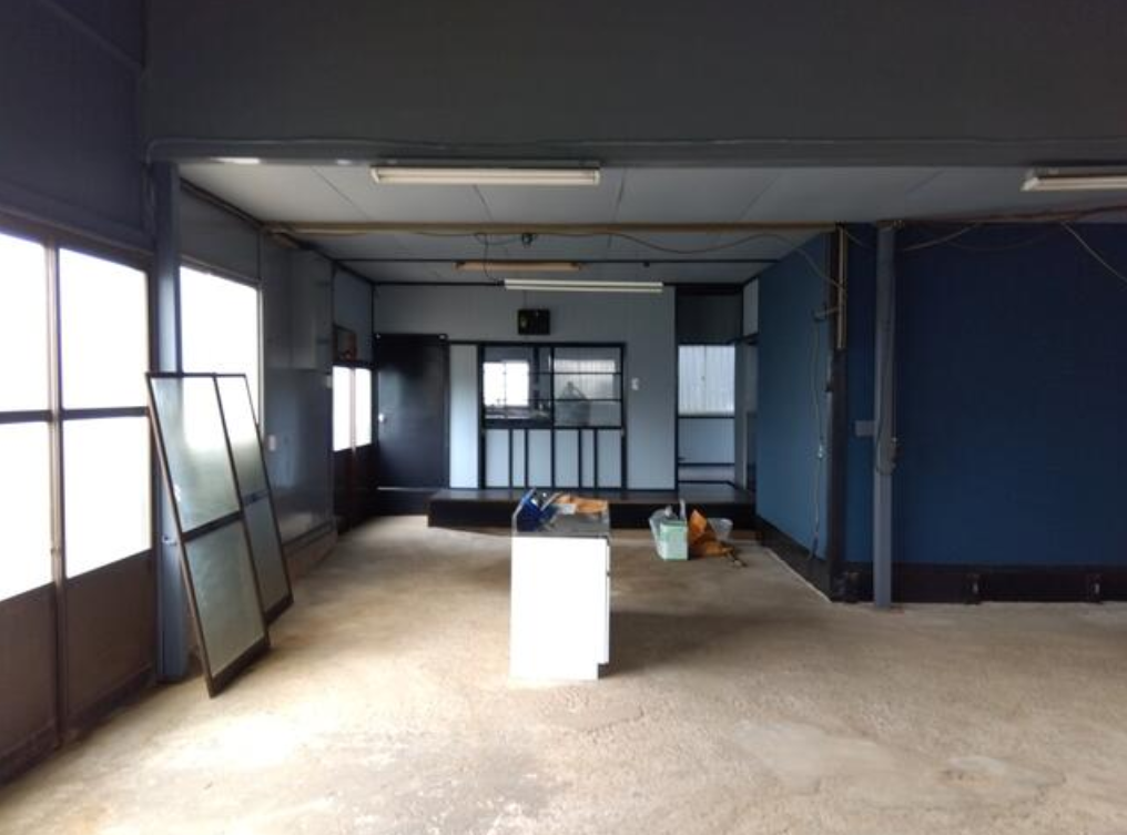 八街市朝日87-3 朝日８７貸倉庫