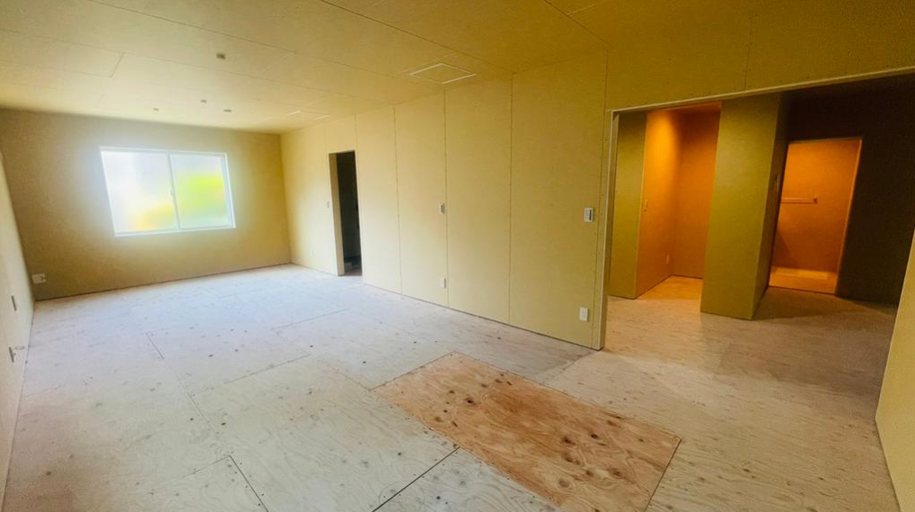 川崎市多摩区登戸2636-4 登戸貸倉庫