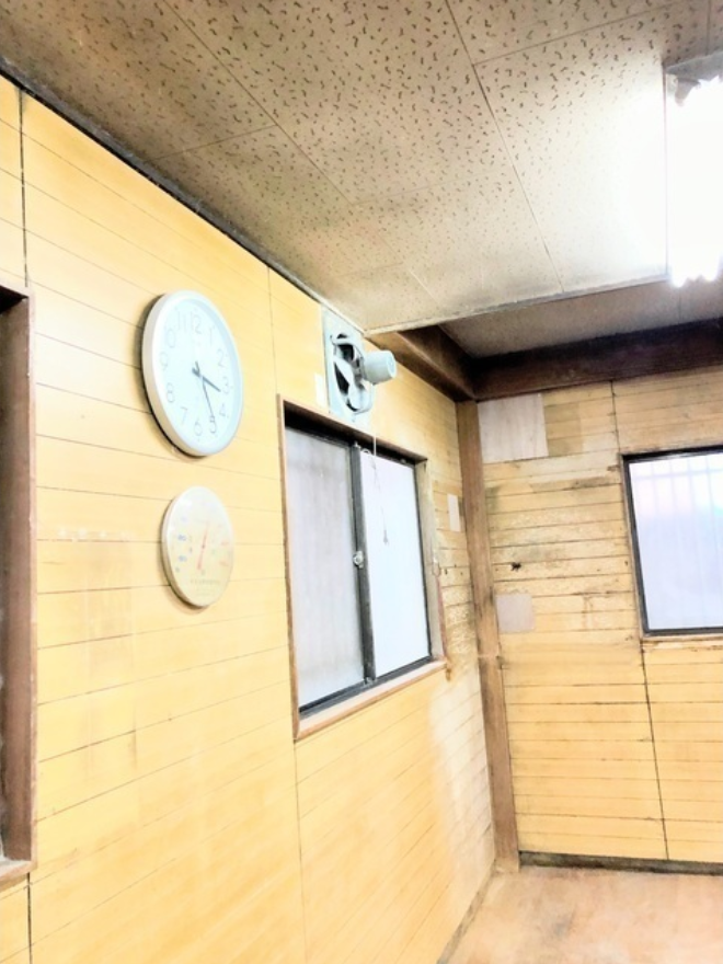 川口市上青木3-7-28 上青木２丁目倉庫