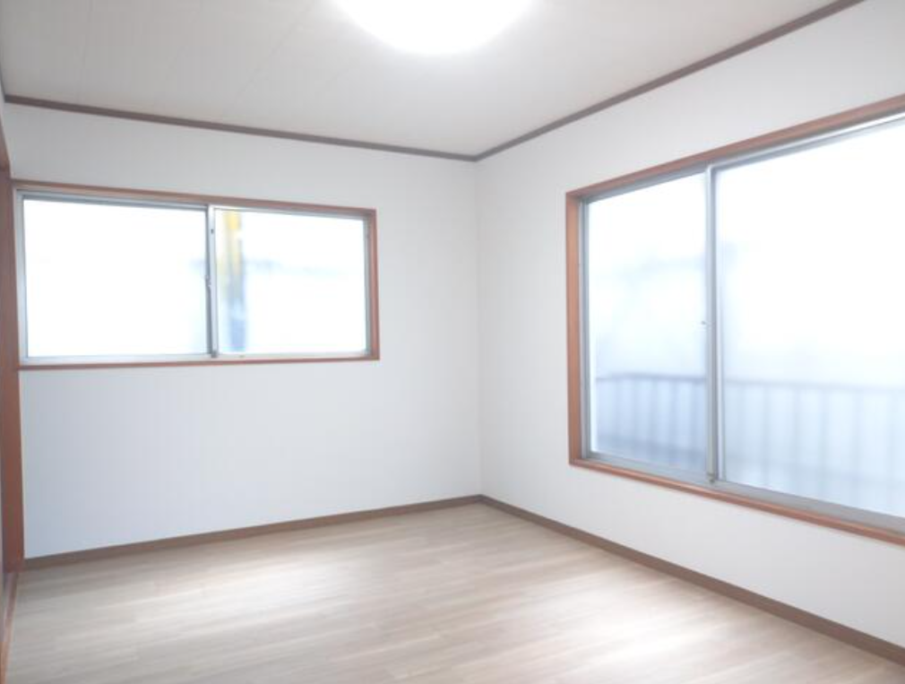 市川市南八幡5-7-14 南八幡５丁目貸倉庫