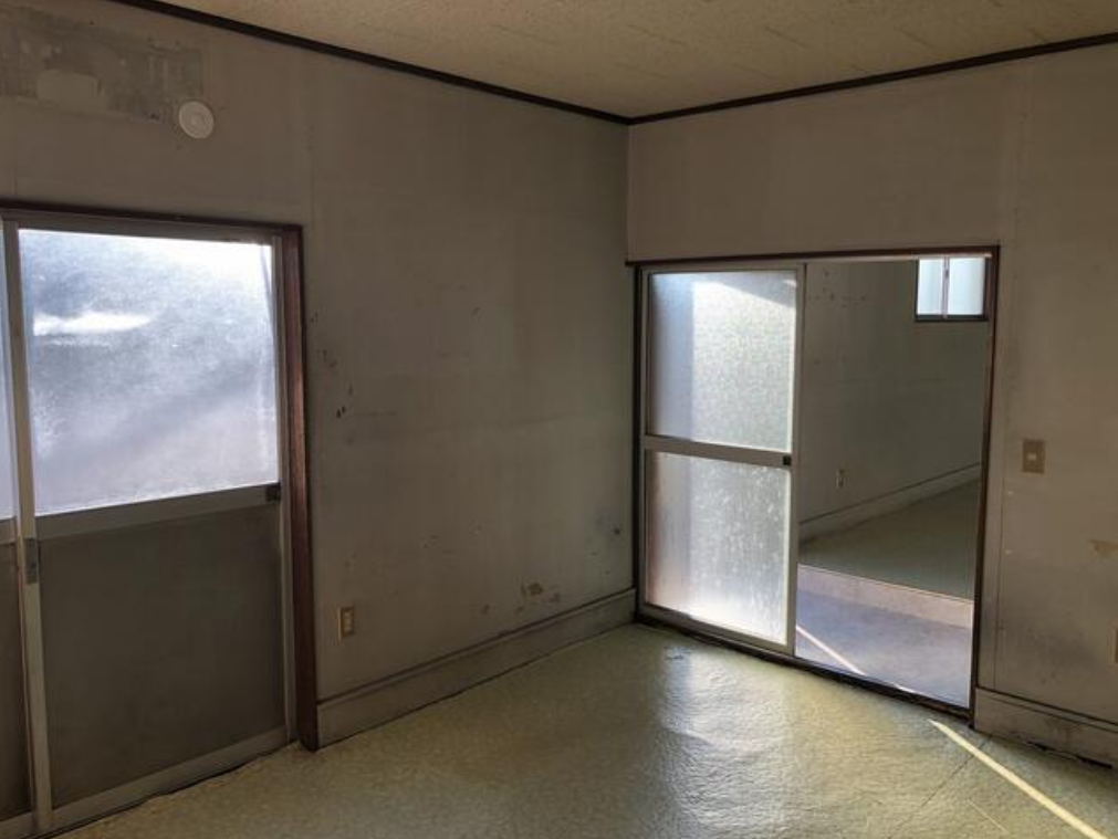 横浜市旭区今宿南町1930-2 今宿南町倉庫