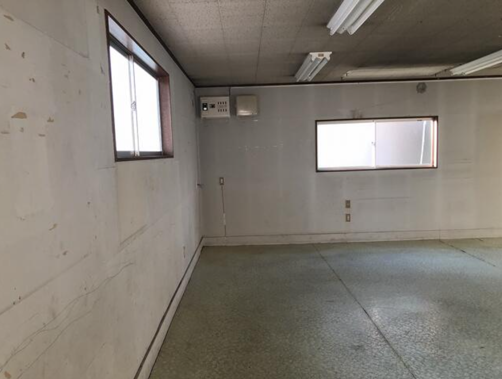 横浜市旭区今宿南町1930-2 今宿南町倉庫