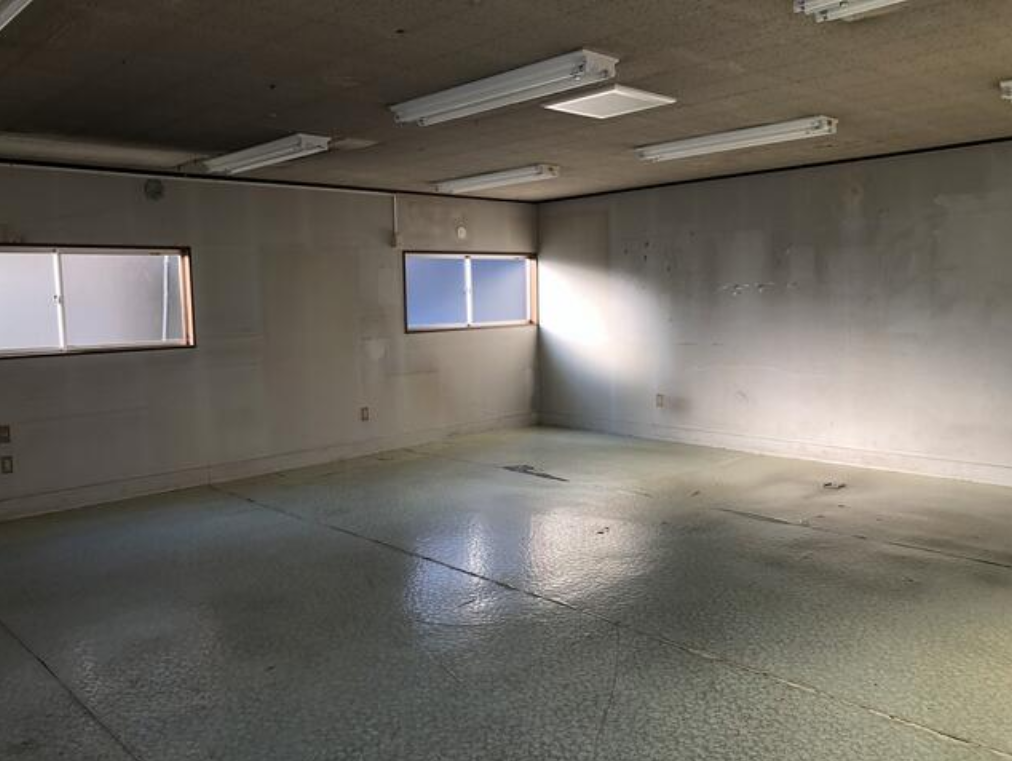 横浜市旭区今宿南町1930-2 今宿南町倉庫