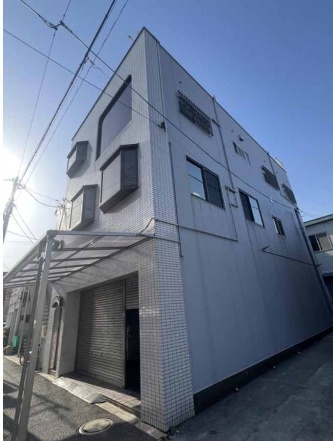 横浜市鶴見区潮田町４丁目 マエシロ電気ビルの画像