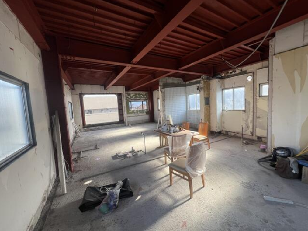 横浜市鶴見区潮田町４丁目 マエシロ電気ビル