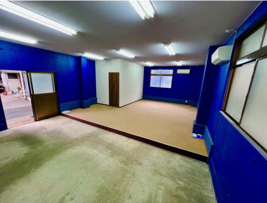 川崎市幸区東小倉22-41 ハイツはなぶさ貸倉庫