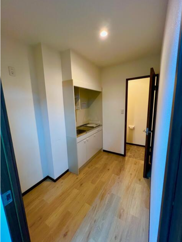 川崎市幸区東小倉22-41 ハイツはなぶさ貸倉庫