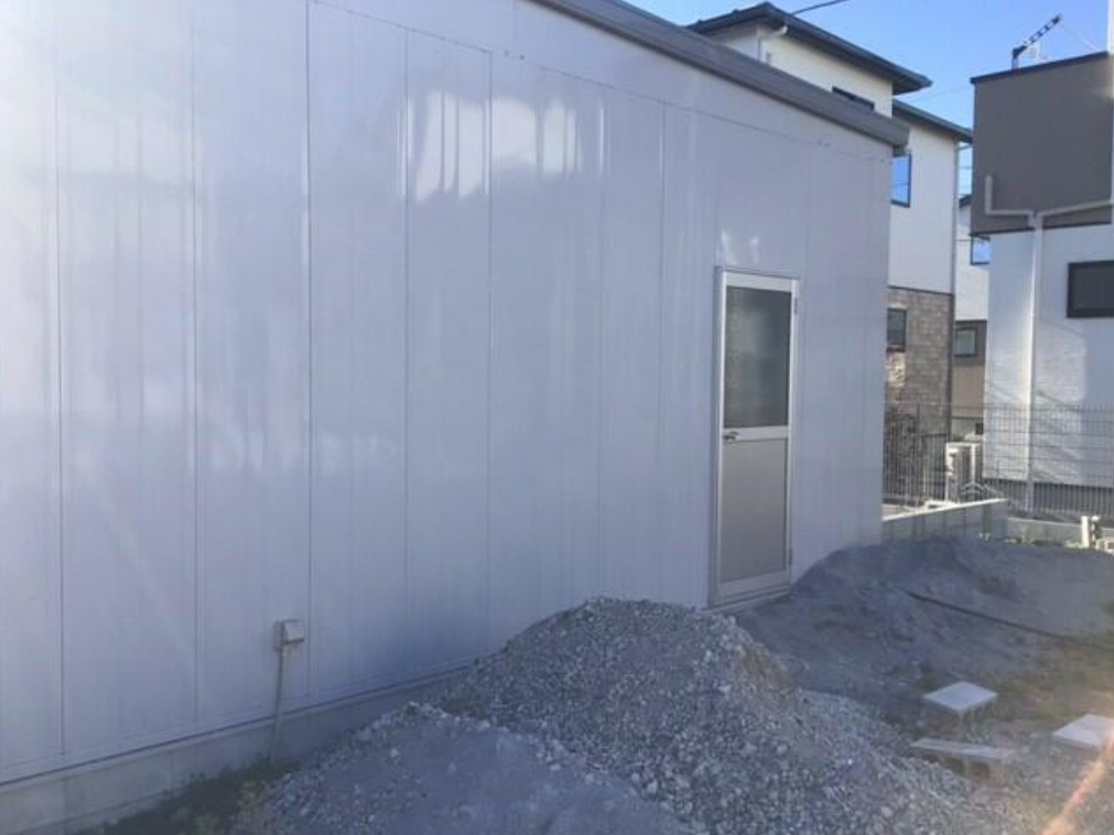 さいたま市北区別所町76-13 別所町２４坪貸し倉庫