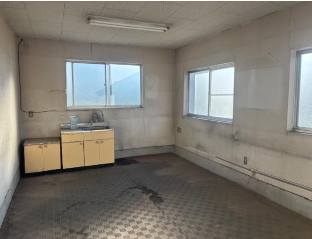 深谷市原郷1191-5 原郷倉庫