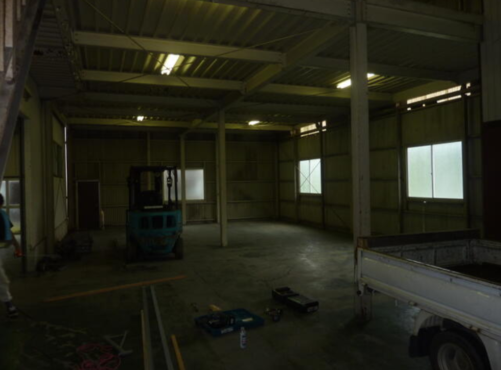 入間郡越生町大字黒岩299-1 越生倉庫