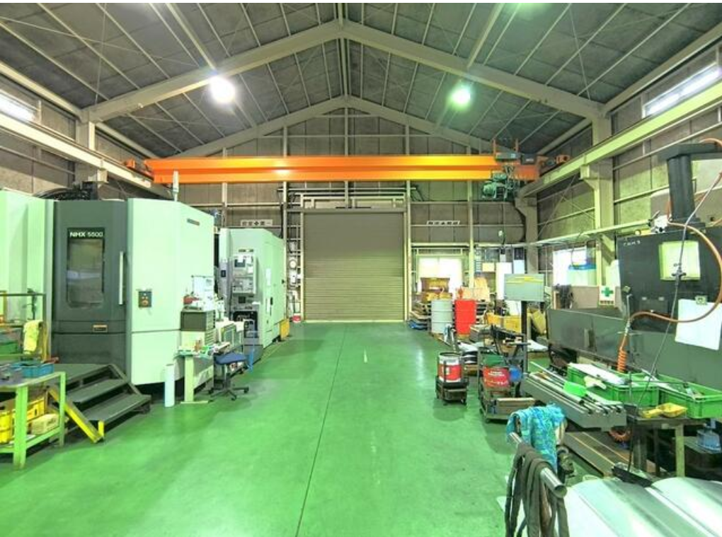 綾瀬市吉岡東4-9-35 鈴木リース工場