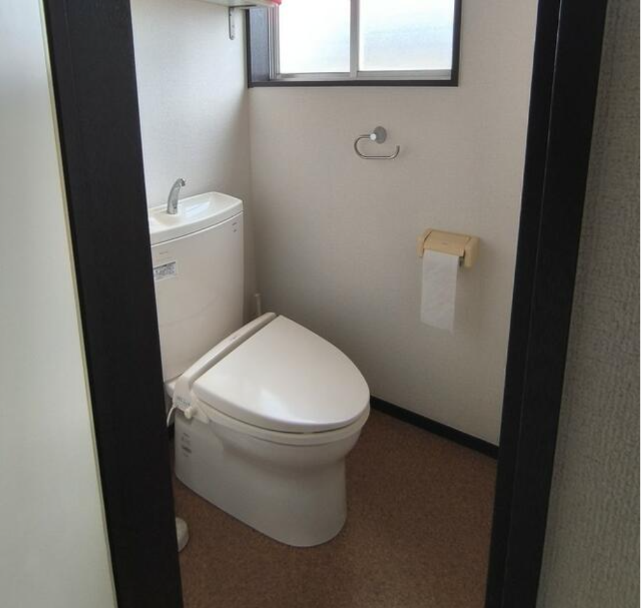 綾瀬市吉岡東4-9-35 鈴木リース工場