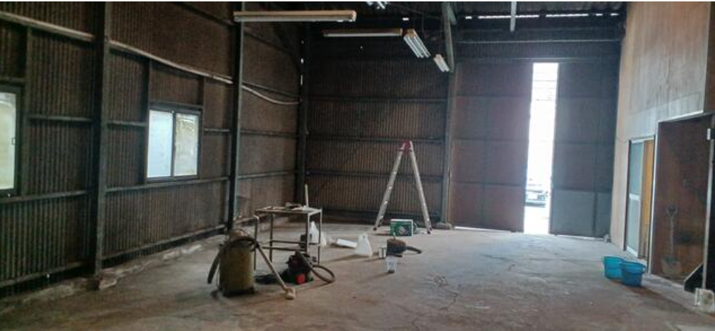 横浜市鶴見区駒岡2-12-16 綱島貸工場