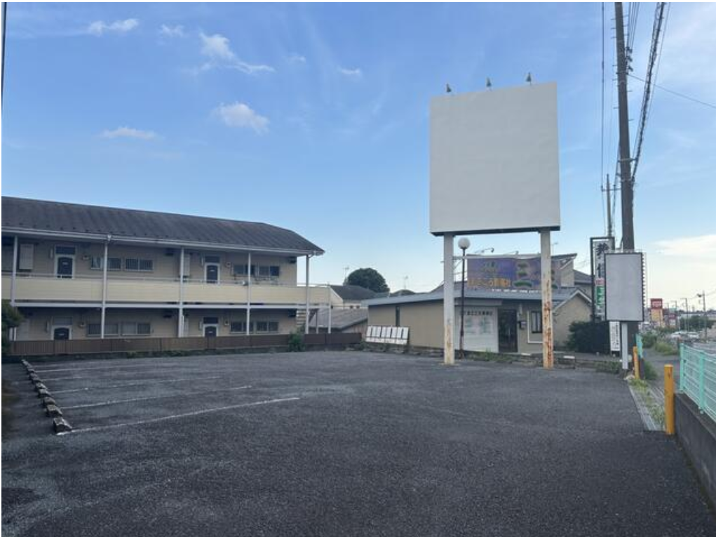 蓮田市関山1-2 蓮田店舗倉庫