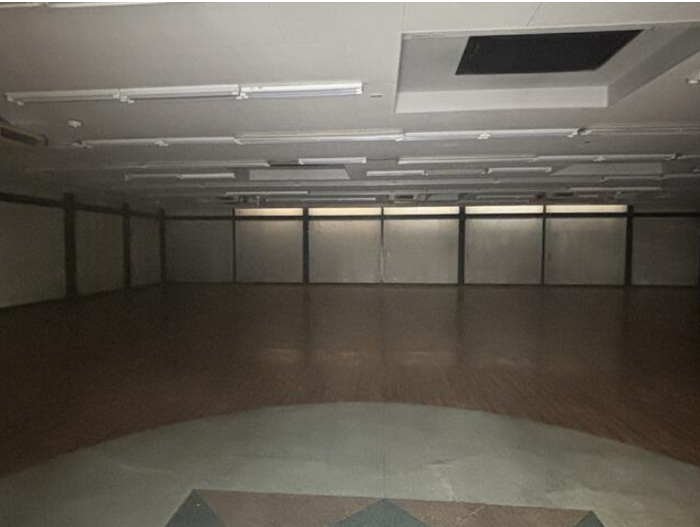 蓮田市関山1-2 蓮田店舗倉庫