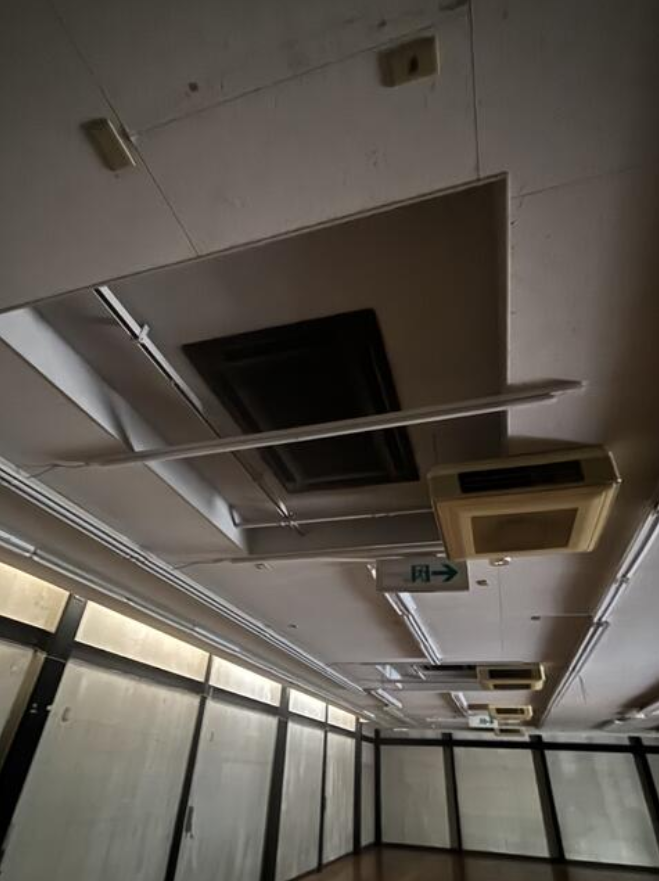 蓮田市関山1-2 蓮田店舗倉庫