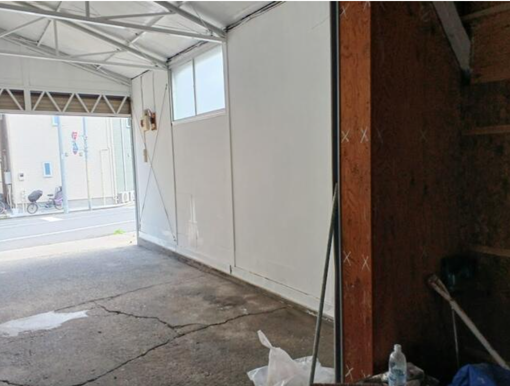 墨田区立川2-13-8 吉田倉庫