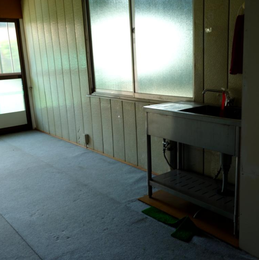 越谷市七左町8-137-2 新越谷貸倉庫