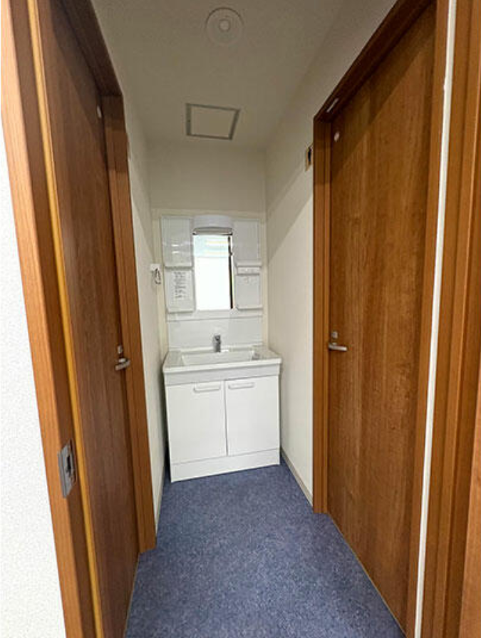 横浜市港北区新羽町861-2 ナガラビル