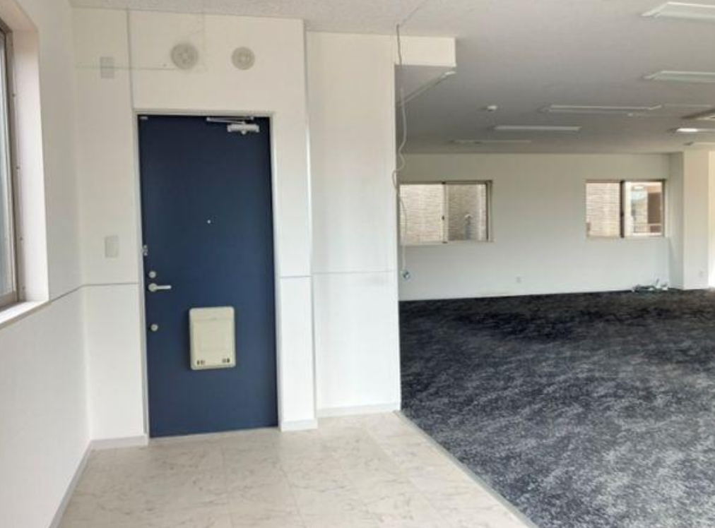 横浜市神奈川区片倉1-8-3 片倉町貸倉庫