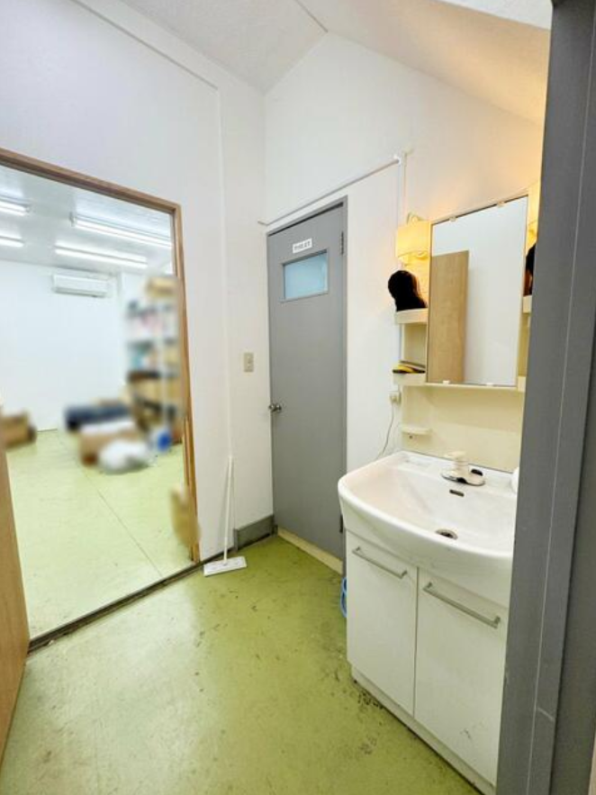 草加市青柳6-54-6 草加市青柳倉庫