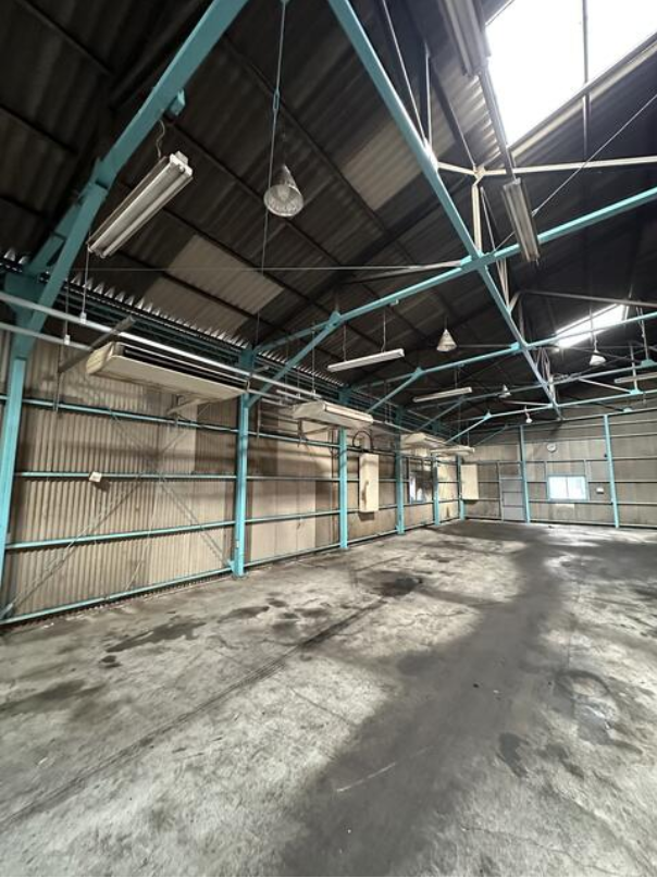 横浜市都筑区池辺町3257 新羽貸工場
