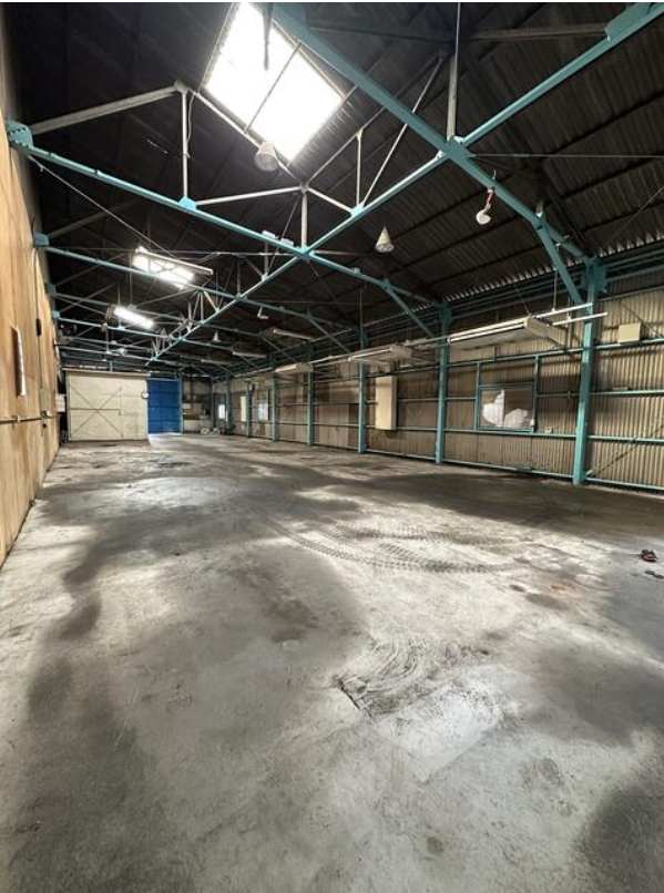 横浜市都筑区池辺町3257 新羽貸工場