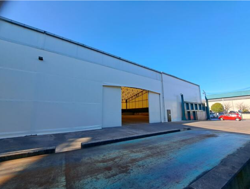 倉庫賃貸に関するQ&Aガイドのサムネイル