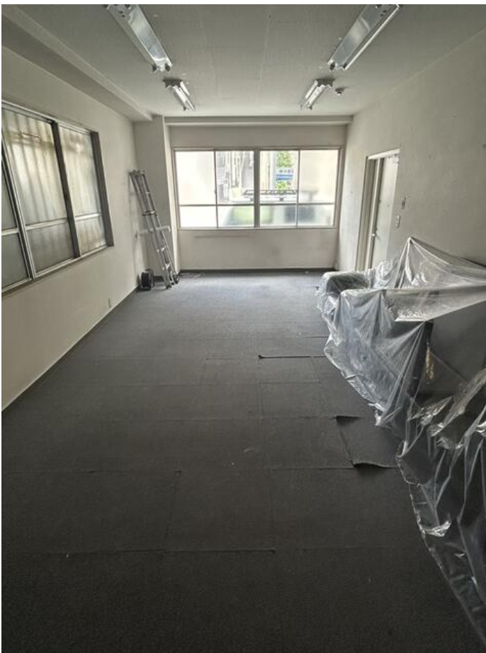 横浜市西区中央1-17-27 中央ビル