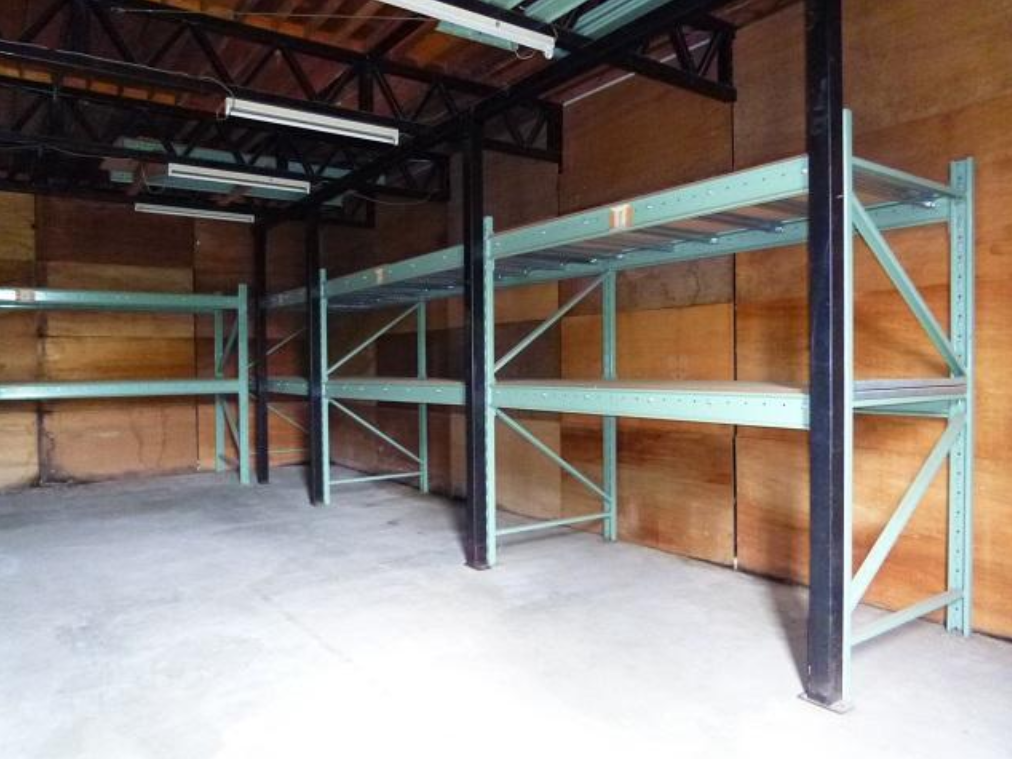 羽村市五ノ神353-31 羽村貸倉庫