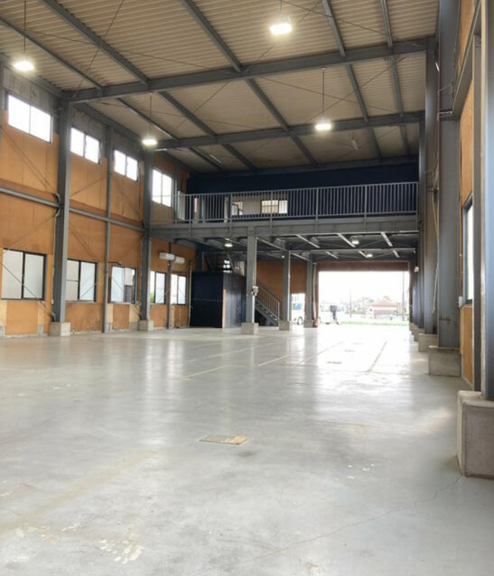 越谷市大字向畑663 越谷向畑１２７倉庫