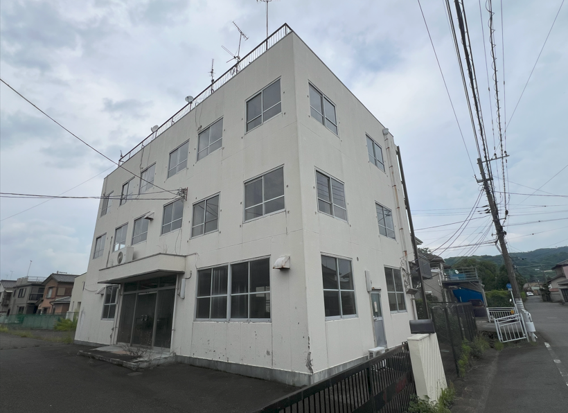 大井町上大井393　売倉庫