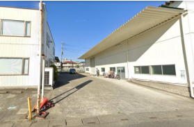 富士見市榎町5 柳瀬川貸倉庫