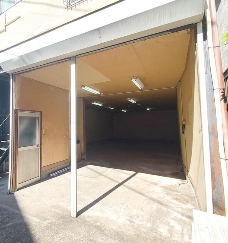 大田区東馬込1-10-13 大塚倉庫