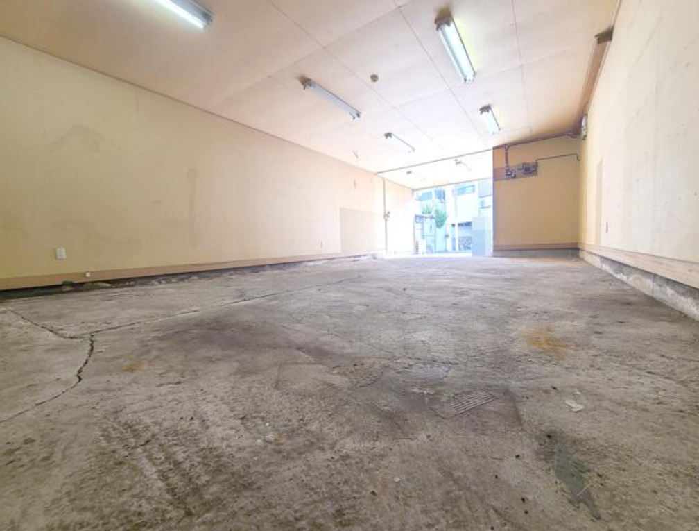 大田区東馬込1-10-13 大塚倉庫