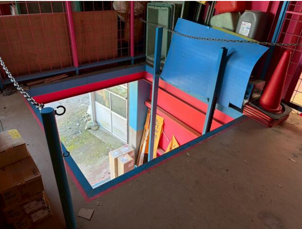 横浜市港北区綱島台15-5 綱島台倉庫