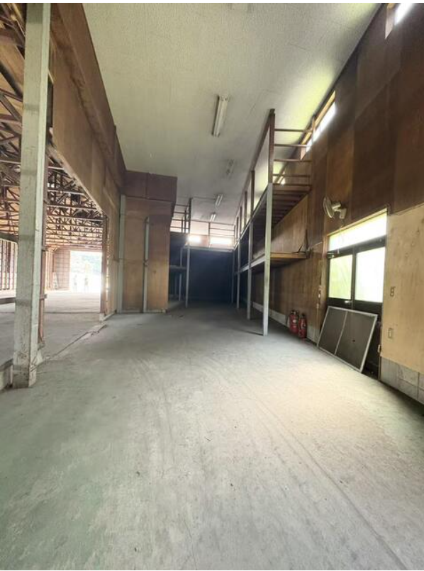 富里市根木名356 京成成田貸倉庫