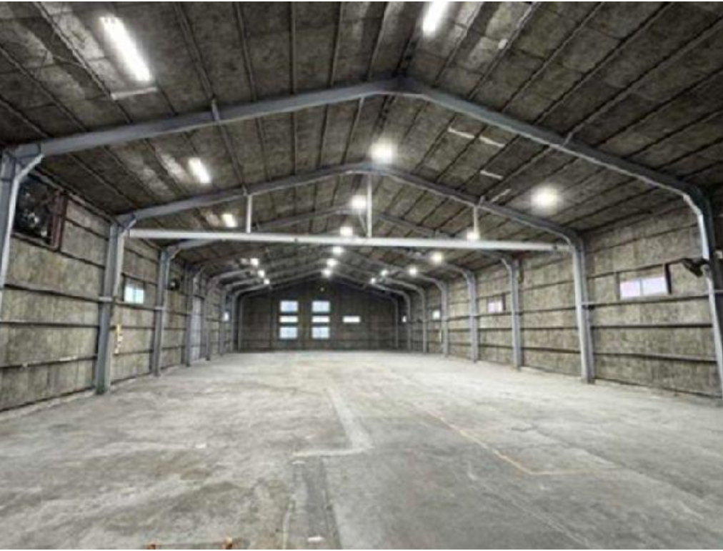 川崎市高津区新作5-4-34 武蔵新城貸倉庫