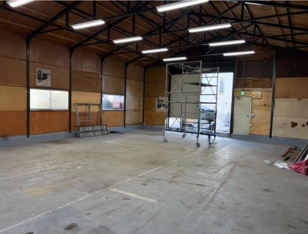 賃貸倉庫に関するQ&Aガイドのサムネイル