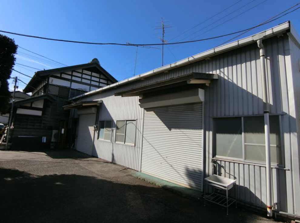 相模原市中央区田名5953-3 田名望地貸倉庫